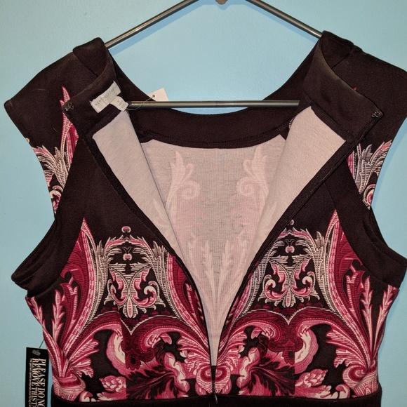 New York and Company Stretchy Dress - Picture 3 of 6